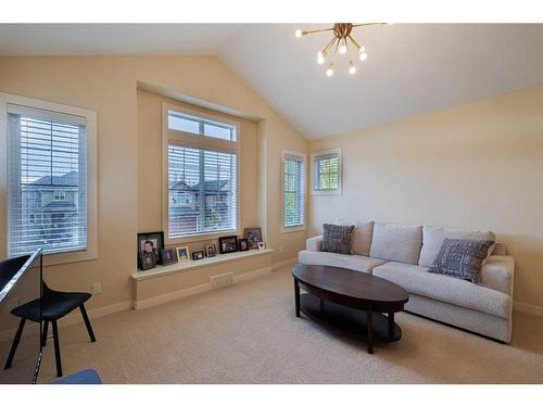 42 Tuscany Estates Crescent Nw, Calgary, AB - Indoor Photo Showing Living Room