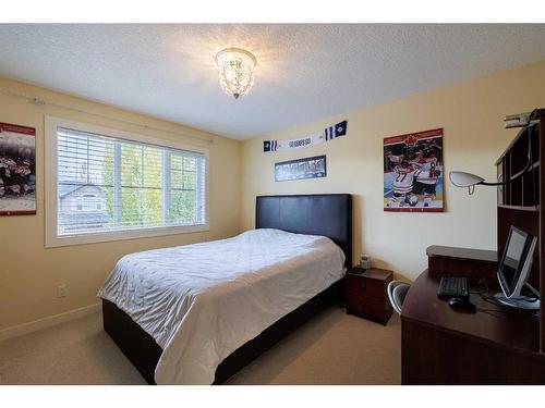 42 Tuscany Estates Crescent Nw, Calgary, AB - Indoor Photo Showing Bedroom