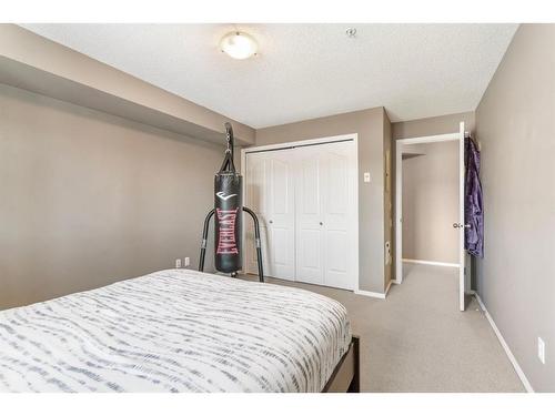 4310-60 Panatella Street Nw, Calgary, AB - Indoor Photo Showing Bedroom