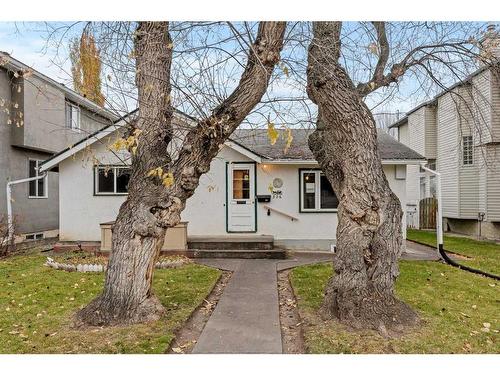 526 52 Avenue Sw, Calgary, AB - Outdoor