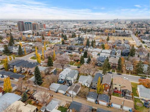 526 52 Avenue Sw, Calgary, AB - Outdoor With View