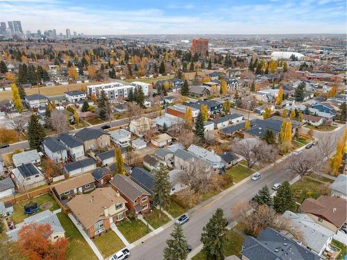 526 52 Avenue Sw, Calgary, AB - Outdoor With View