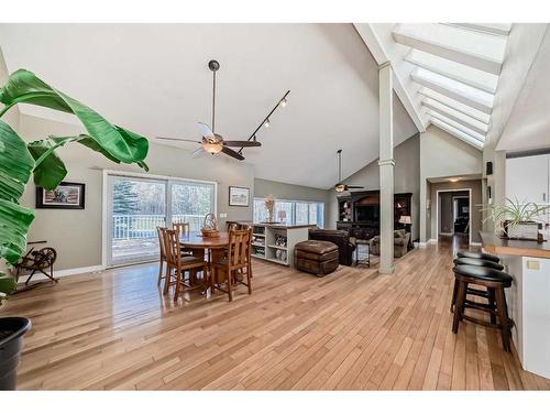 242033 White Post Lane West, Rural Foothills County, AB - Indoor Photo Showing Dining Room