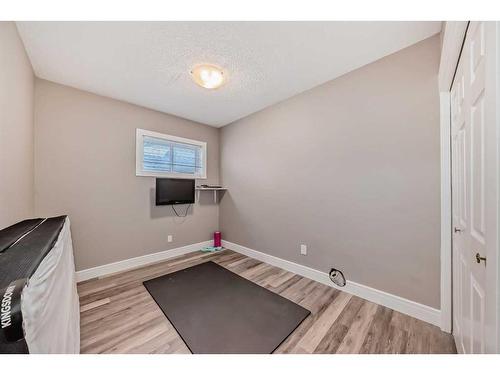 242033 White Post Lane West, Rural Foothills County, AB - Indoor Photo Showing Other Room