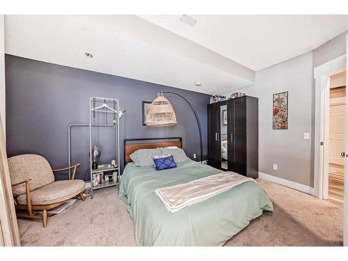 242033 White Post Lane West, Rural Foothills County, AB - Indoor Photo Showing Bedroom