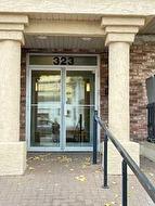 206-323 18 Avenue SW Calgary, AB T2S 0C4