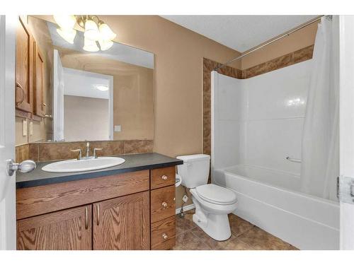 20 Taralake Lane Ne, Calgary, AB - Indoor Photo Showing Bathroom