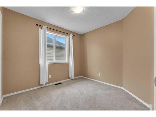 20 Taralake Lane Ne, Calgary, AB - Indoor Photo Showing Other Room