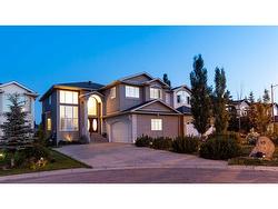 75 West Cedar Rise SW Calgary, AB T3H 5E2