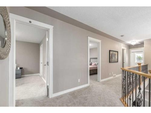 75 West Cedar Rise Sw, Calgary, AB - Indoor Photo Showing Other Room