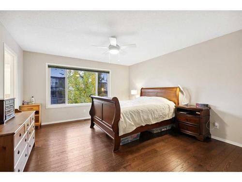 117 Auburn Meadows Crescent Se, Calgary, AB - Indoor Photo Showing Bedroom