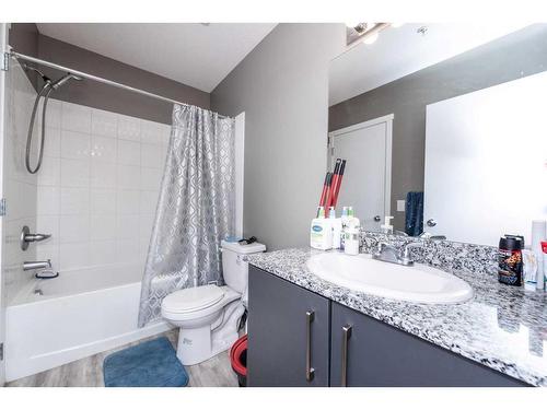 4113-4641 128 Avenue Ne, Calgary, AB - Indoor Photo Showing Bathroom