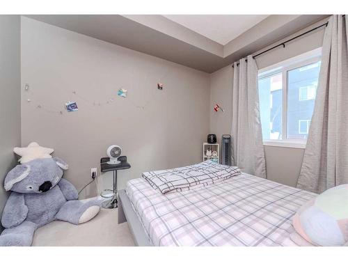 4113-4641 128 Avenue Ne, Calgary, AB - Indoor Photo Showing Bedroom