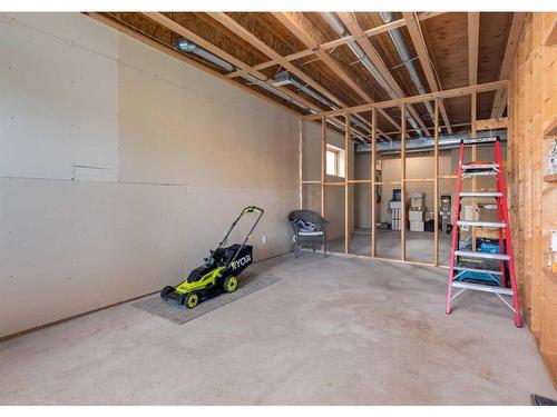 130 Scimitar Point Nw, Calgary, AB - Indoor Photo Showing Basement