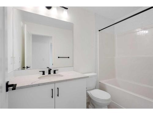 233 Spring Creek Circle Sw, Calgary, AB - Indoor Photo Showing Bathroom