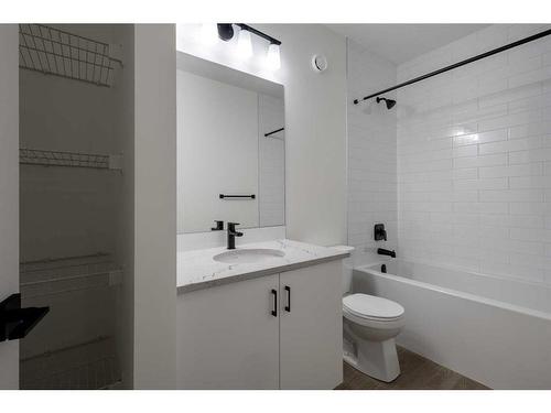 233 Spring Creek Circle Sw, Calgary, AB - Indoor Photo Showing Bathroom