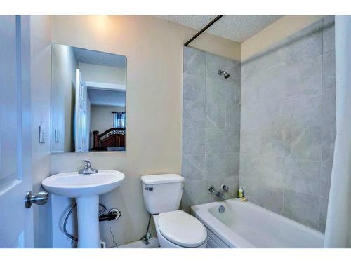 379 Whitman Place Ne, Calgary, AB - Indoor Photo Showing Bathroom