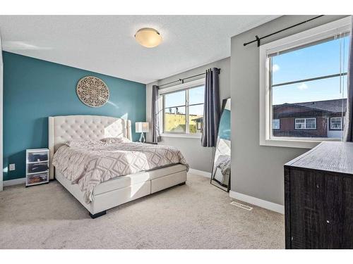 528 Sage Hill Grove Nw, Calgary, AB - Indoor Photo Showing Bedroom