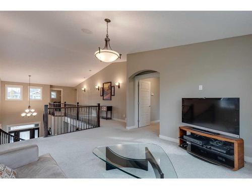 8 West Grove Bay Sw, Calgary, AB - Indoor Photo Showing Living Room