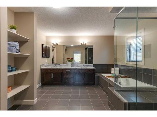 8 West Grove Bay Sw, Calgary, AB - Indoor Photo Showing Bathroom