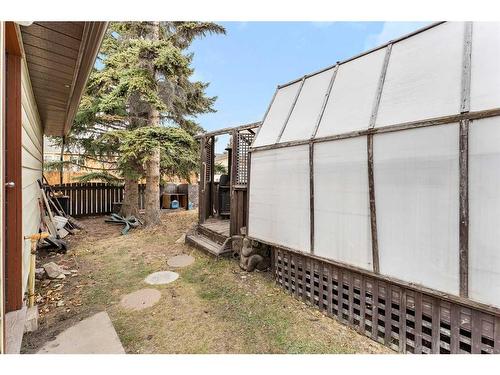 12 Glenport Road, Cochrane, AB - Outdoor