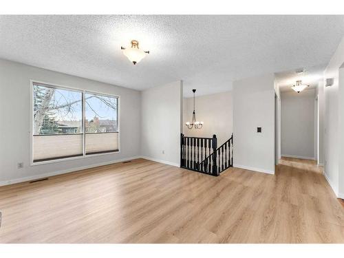 12 Glenport Road, Cochrane, AB - Indoor Photo Showing Other Room