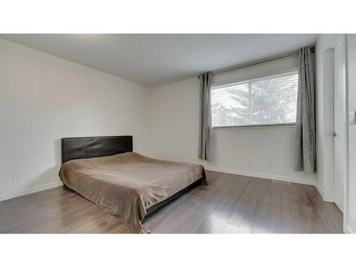 84 Templevale Way Ne, Calgary, AB - Indoor Photo Showing Bedroom