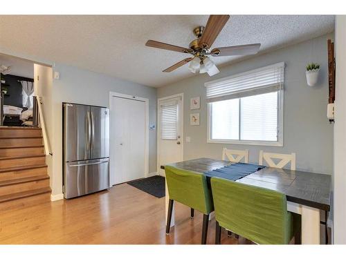 40 Templeridge Crescent Ne, Calgary, AB - Indoor Photo Showing Dining Room