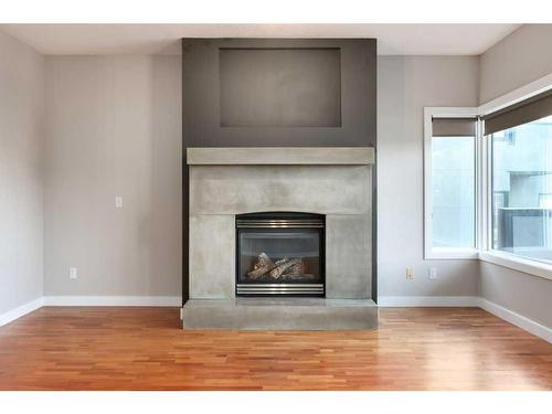 204-1828 14 Street Sw, Calgary, AB - Indoor With Fireplace