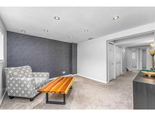 7818 21 Street Se, Calgary, AB - Indoor Photo Showing Other Room