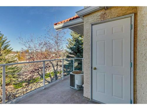 3338-1818 Simcoe Boulevard Sw, Calgary, AB - Outdoor With Exterior