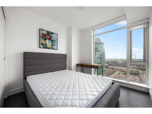 2802-1188 3 Street Se, Calgary, AB - Indoor Photo Showing Bedroom