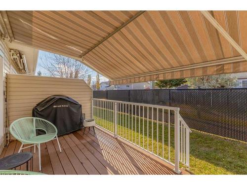 160 Cambridge Glen Drive, Strathmore, AB - Outdoor With Deck Patio Veranda With Exterior