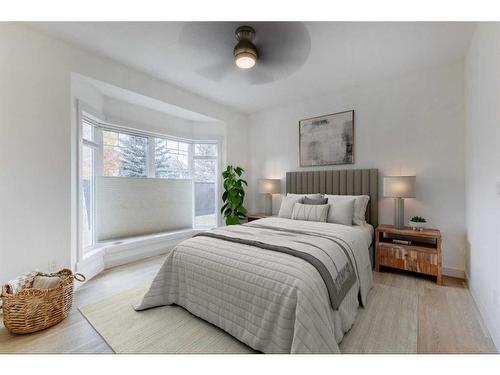 160 Cambridge Glen Drive, Strathmore, AB - Indoor Photo Showing Bedroom