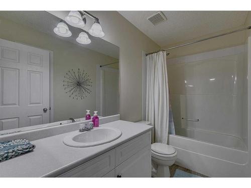 96 Prestwick Acres Lane Se, Calgary, AB - Indoor Photo Showing Bathroom