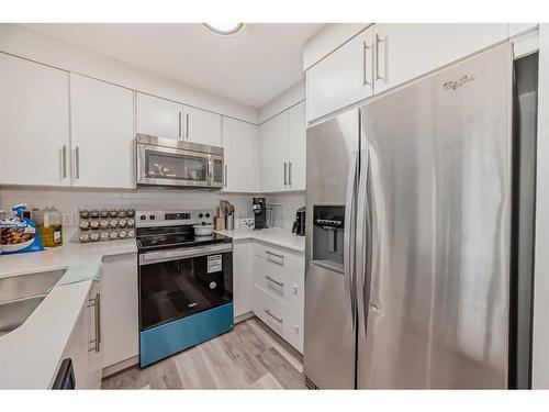 5102-302 Skyview Ranch Drive Ne, Calgary, AB - Indoor Photo Showing Kitchen With Stainless Steel Kitchen