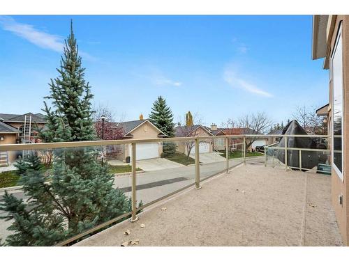 32 Patina Terrace Sw, Calgary, AB - Outdoor