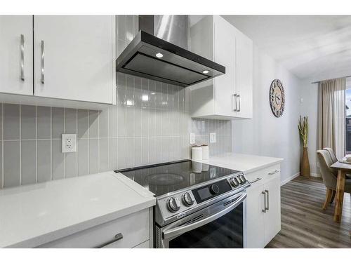 70 Seton Road Se, Calgary, AB - Indoor Photo Showing Kitchen