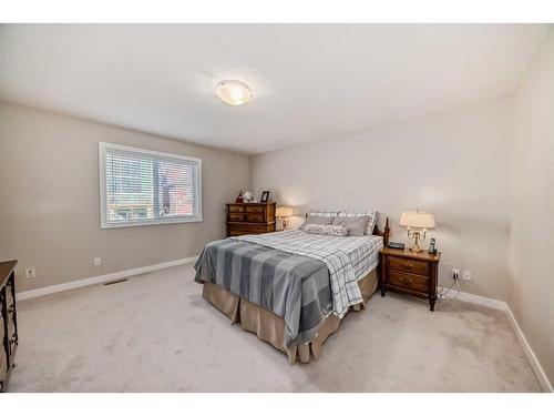 82 Sherwood Road Nw, Calgary, AB - Indoor Photo Showing Bedroom