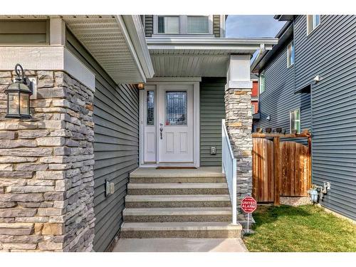 82 Sherwood Road Nw, Calgary, AB - Outdoor