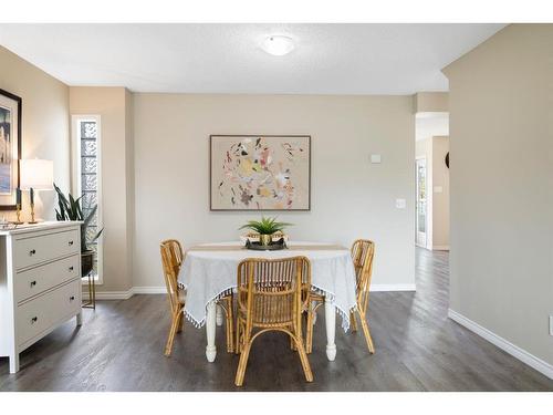 71 Tipping Close Se, Airdrie, AB - Indoor Photo Showing Dining Room