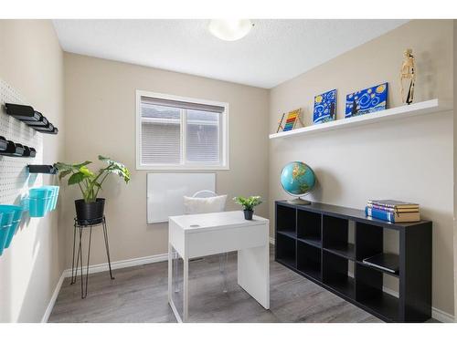 71 Tipping Close Se, Airdrie, AB - Indoor