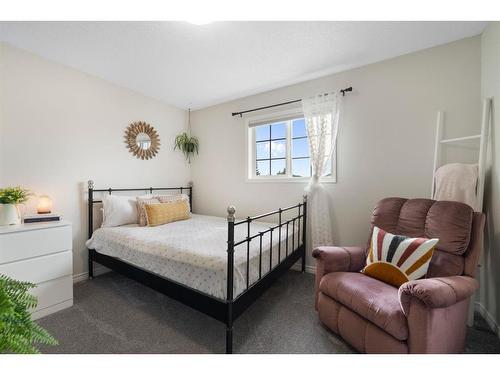 71 Tipping Close Se, Airdrie, AB - Indoor Photo Showing Bedroom