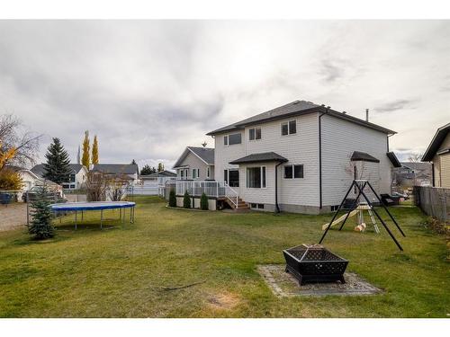 71 Tipping Close Se, Airdrie, AB - Outdoor