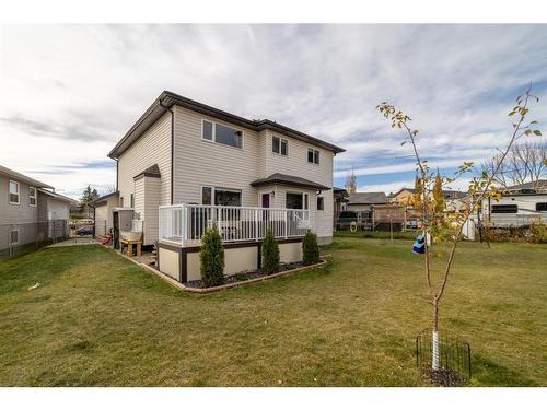 71 Tipping Close Se, Airdrie, AB - Outdoor With Deck Patio Veranda With Exterior