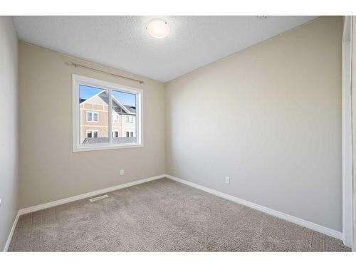 176 Auburn Meadows Boulevard Se, Calgary, AB - Indoor Photo Showing Other Room