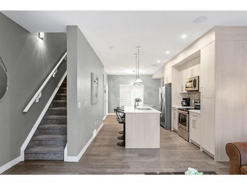 1934 26A Street Sw, Calgary, AB - Indoor Photo Showing Kitchen