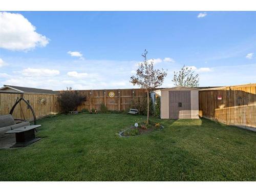 113 Pantego Road Nw, Calgary, AB - Outdoor With Backyard