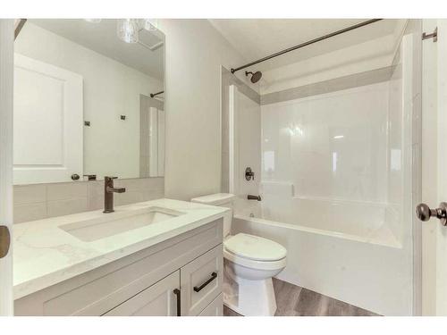 265 Wildrose Drive, Strathmore, AB - Indoor Photo Showing Bathroom