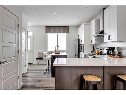 15 Elderberry Way, Rural Rocky View County, AB - Indoor Photo Showing Kitchen With Upgraded Kitchen